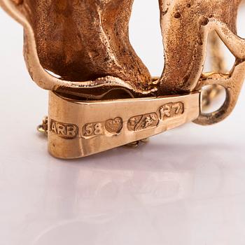 A 14K gold pendant, Sammon Sepät, Tampere 1970 with chain.