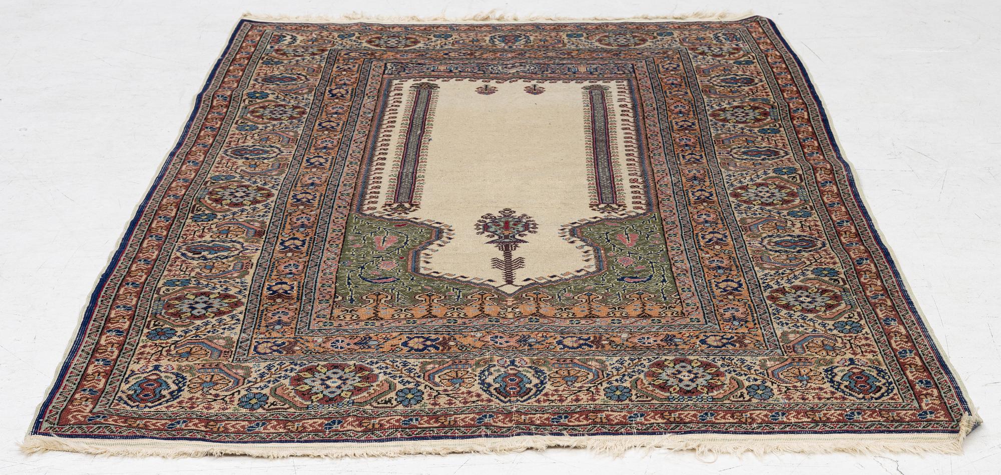 Carpet, approx. 170 x 120 cm.