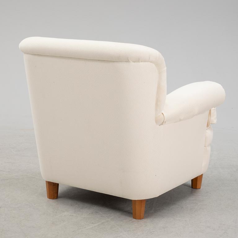 Josef Frank, a model '568' armchair, Firma Svenskt Tenn.