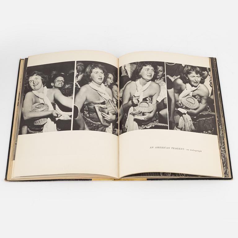 Ken Ohara, Garry Winogrand, Lee Friedlander, Bill Burke, Weegee & Mel Harris, 5 fotoböcker.