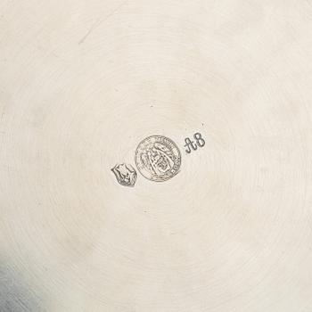 Bowl with lid, Firma Svenskt Tenn, 1927.