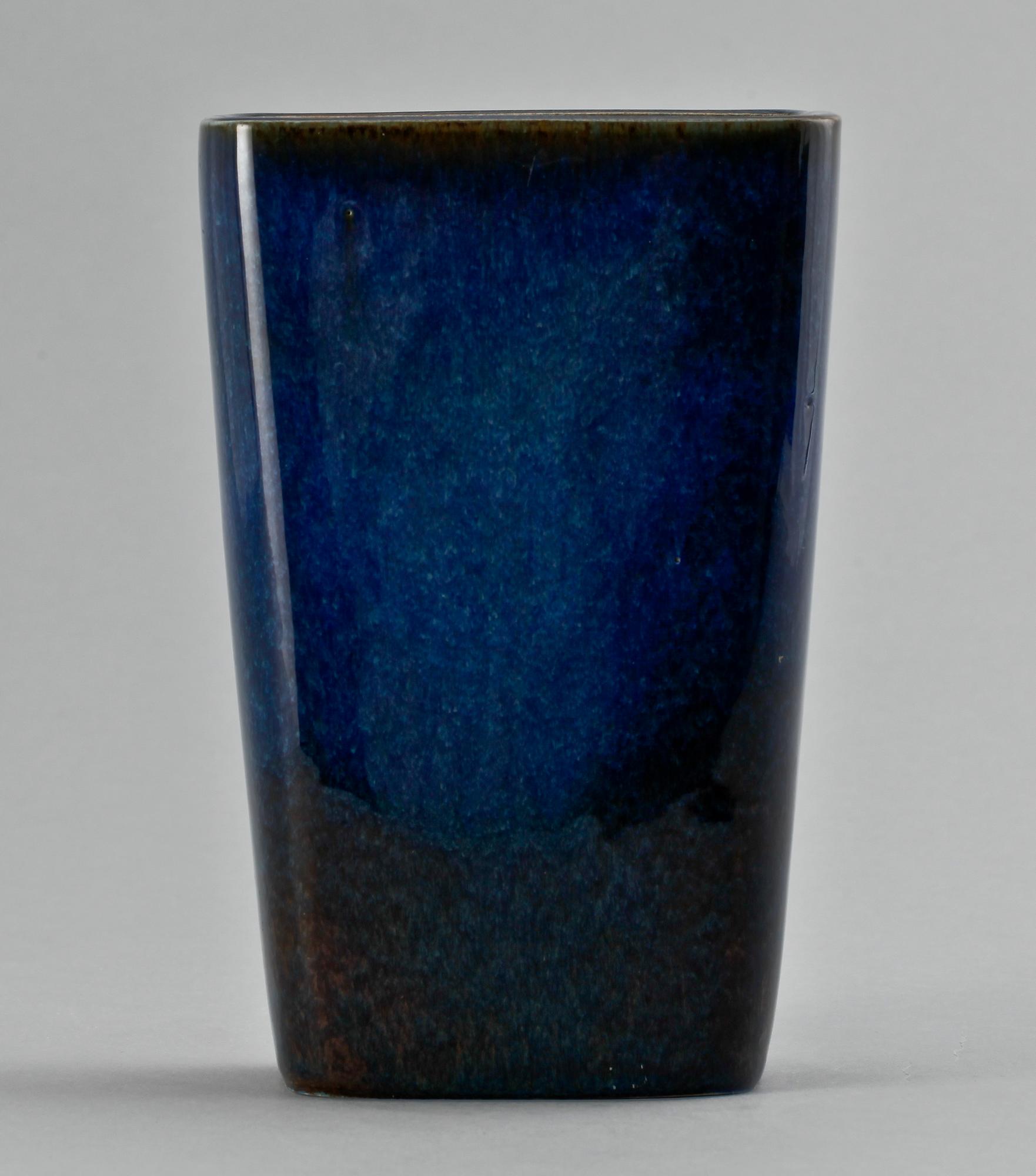 VAS, keramik, Lagun 10, Sven Jonson, Gustavsberg.