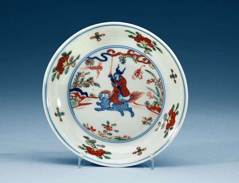 A Wucai dish, Ming dynasty with Wanli's six character mark and period (1573-1613).