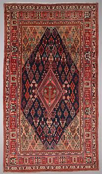 MATTA, orient, ca 370 x 241 cm.