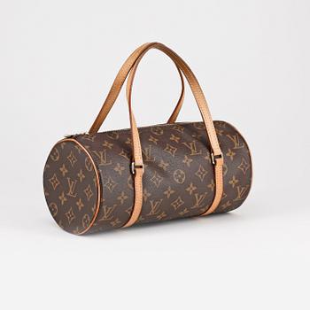 LOUIS VUITTON, a monogram canvas shoulder bag, "Papillon 26".