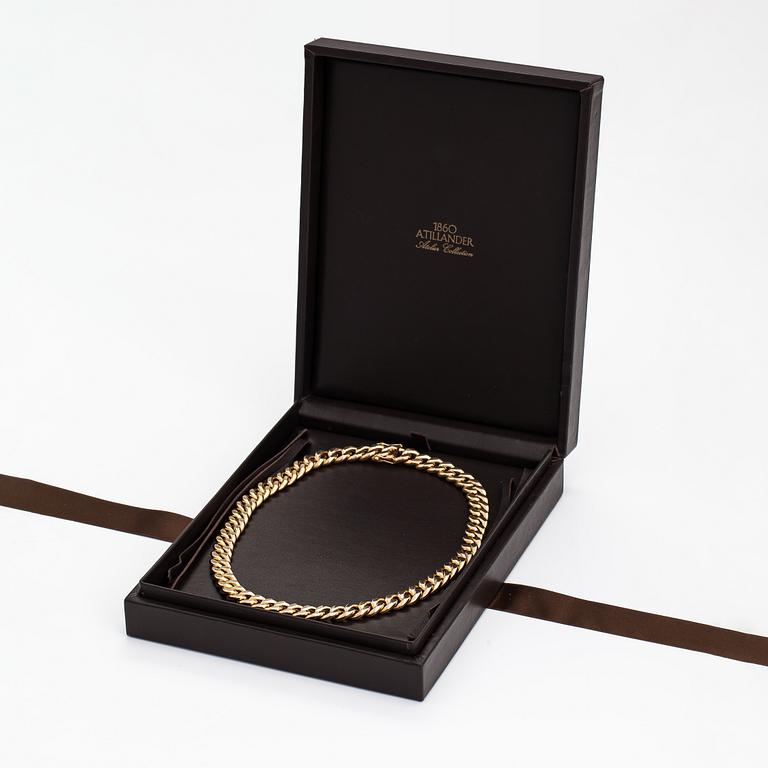 A 14K gold necklace. Kari Rosti, Helsinki 2000.
