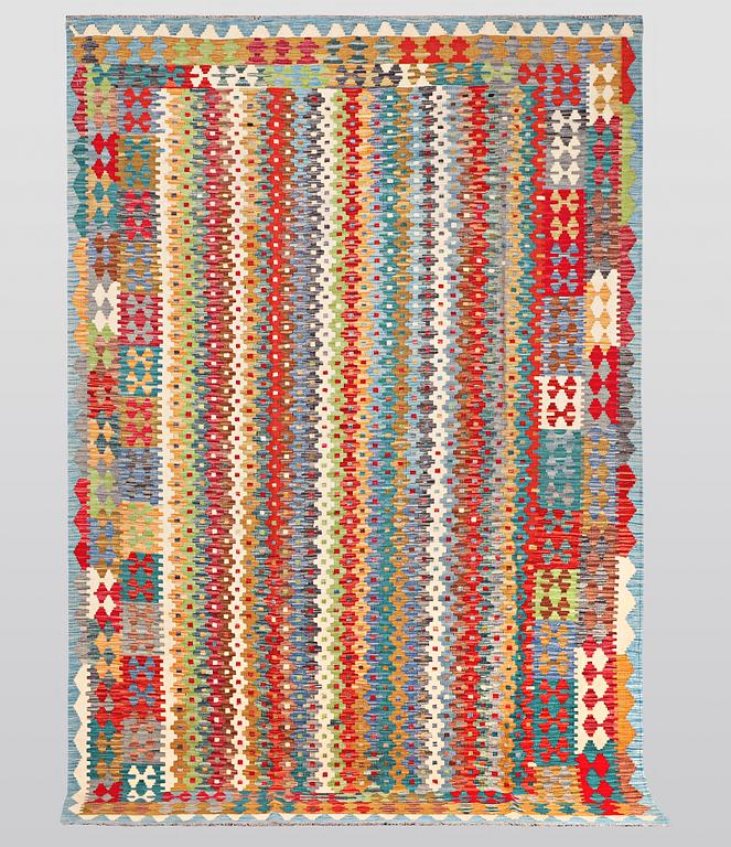 A carpet, kilim, ca 294 x 197 cm.