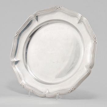 FAT, silver, Möllenborg, Stockholm, 1913. Vikt 395 g.