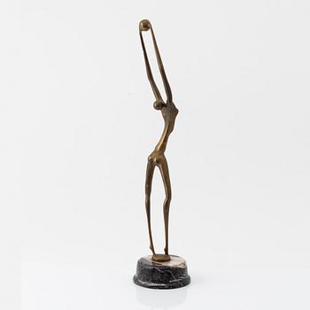 Hattakitkosol Somchai, skulptur, brons. Signerad och numrerad 317.