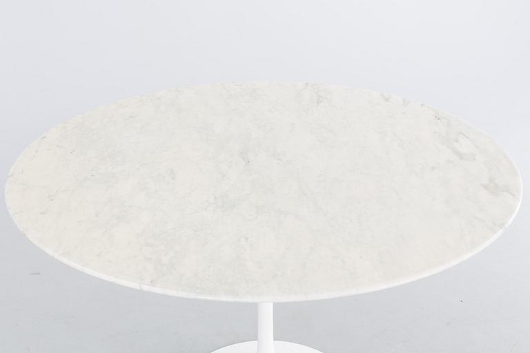A TULIP TABLE BY EERO SAARINEN, Knoll International.
