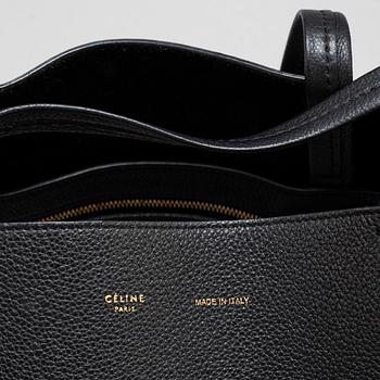 CÉLINE, a black calf leather 'Cabas Phantom' tote bag.