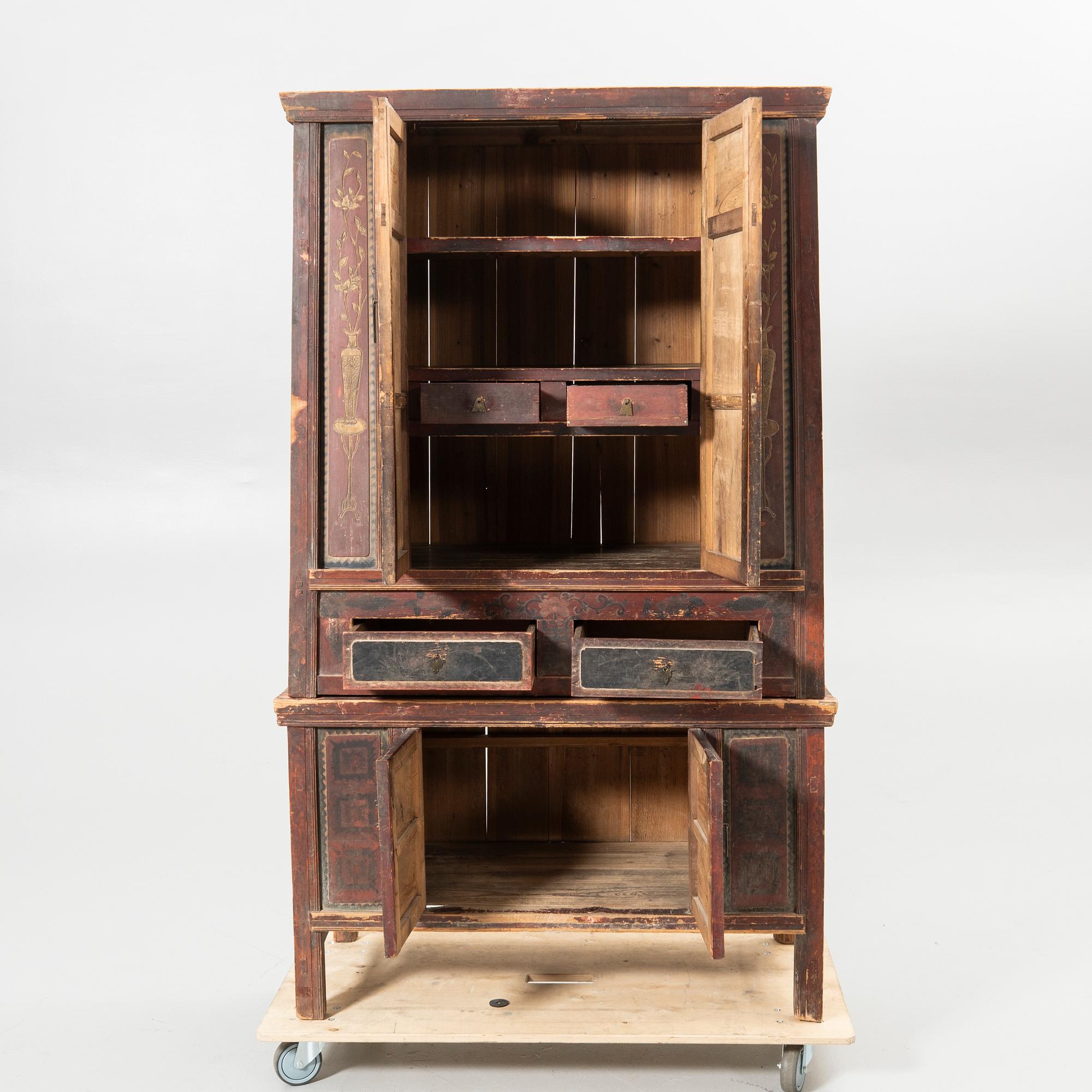 Cabinet, Asia, circa 1900.