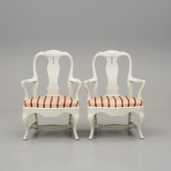 KARMSTOLAR, ett par, rokokostil, 1900-tal.