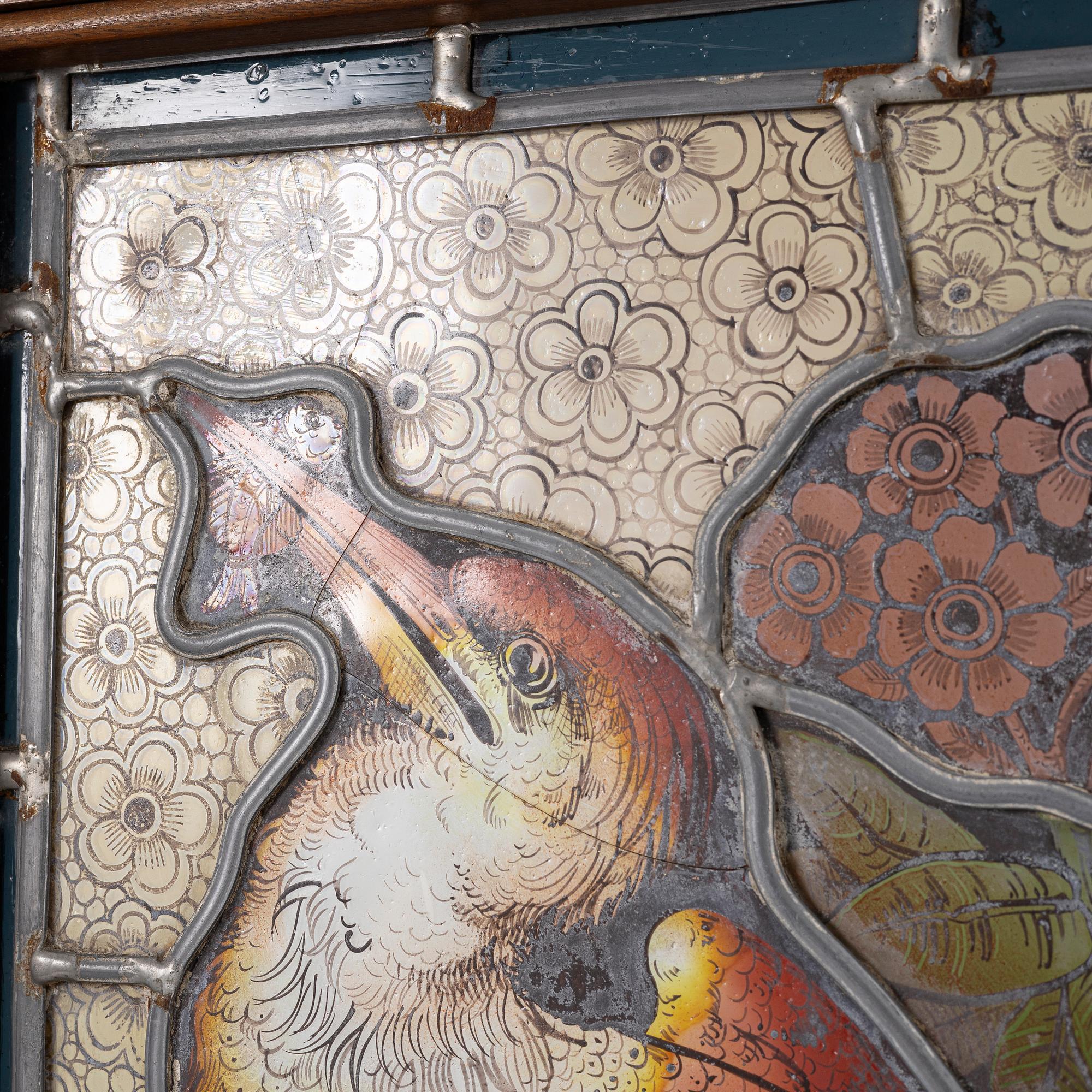 A fire screen, Maple & Co, England, circa 1900.