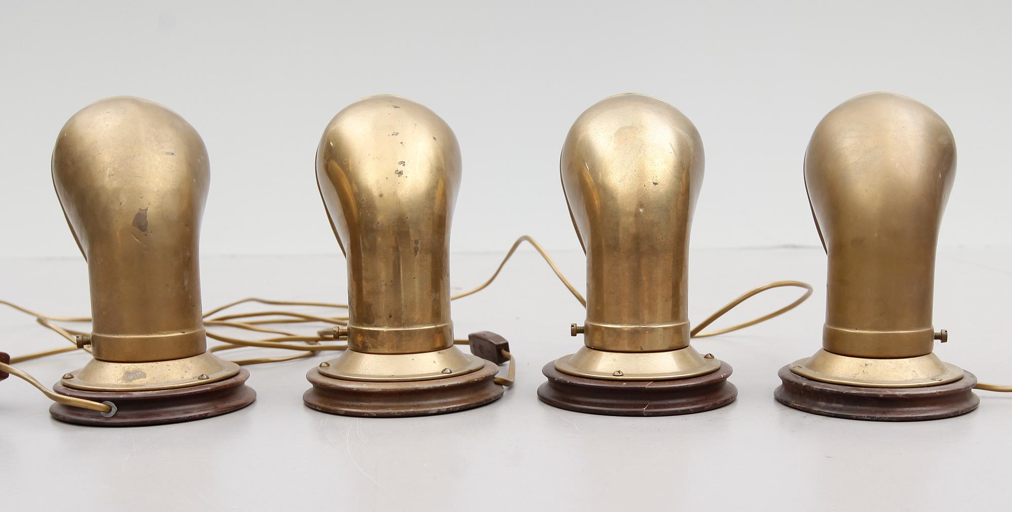 LAMPOR, 6 st, omarbetade skeppsventiler, 1900-talets första hälft.