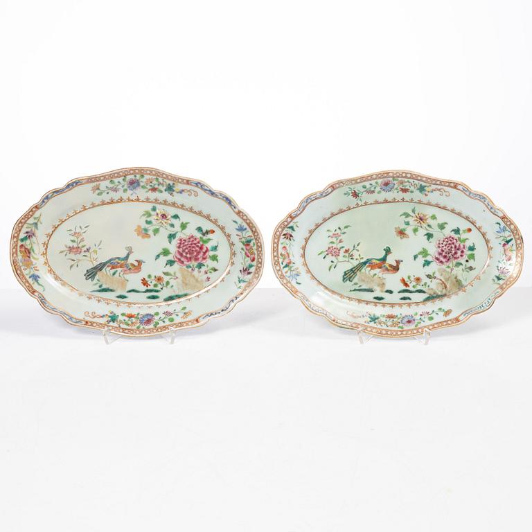 Fat, ett par, porslin, Kina, Qianlong (1736-95).