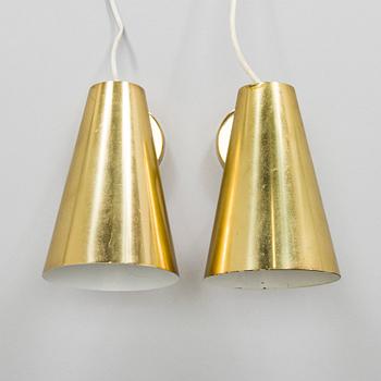 Paavo Tynell, a pair of mid-20th century 'A 4' wall lights for Idman.