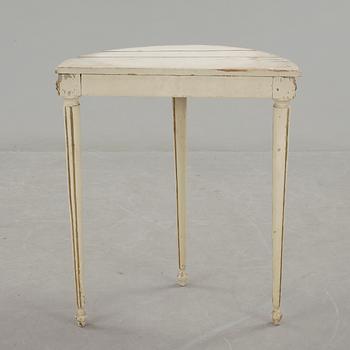 VÄGGBORD, gustaviansk stil, omkring sekelskiftet 1900.
