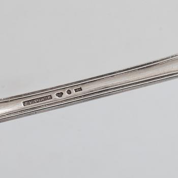 Bestickservis, 67 delar, silver, snäckmodell, mestadels J. Torsk och Gustaf Möllenborg,  Stockholm, 1841-1890.