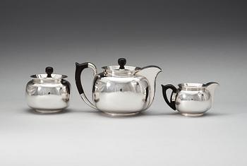 A Hans Hansen three pieces set of sterling tea service, Copenhagen 1930-36.