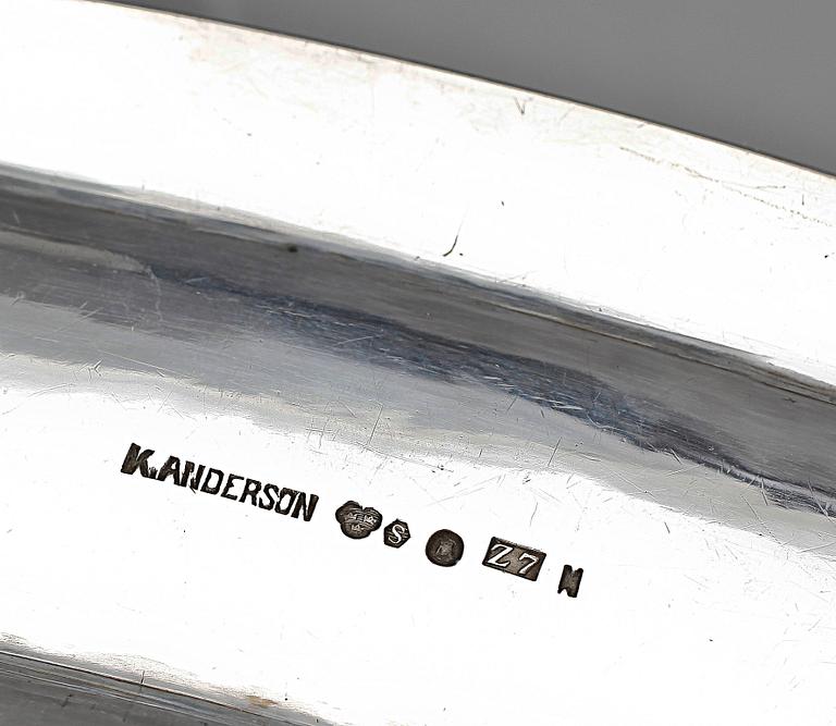 FAT, 4 st, silver, bla C G Hallberg, Stockholm, 1900-talets första hälft. Totalvikt ca 2248 g.