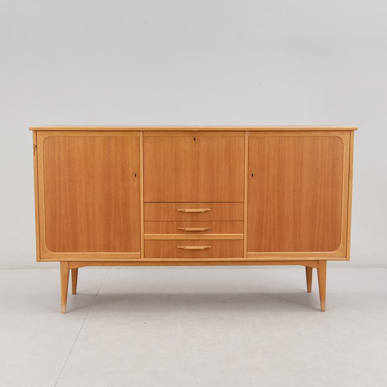 SIDEBOARD, 1960-tal.