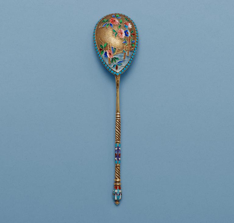 A Russian silver-gilt and enamel spoon, unidentified makers mark, Moscow 1899-1908.