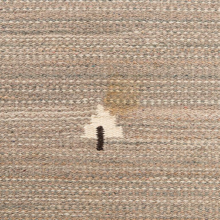 A 1930's Finnish flat weave carpet. Circa 245 x 180 cm.