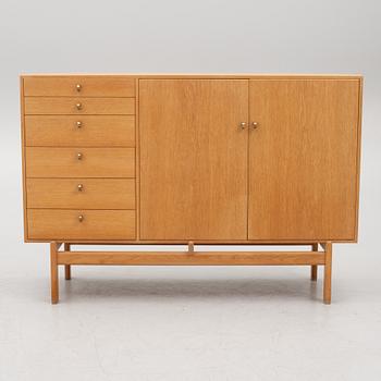 Tove & Edvard Kindt-Larsen, rare cabinet, Seffle Möbelfabrik, Säffle, 1960s.