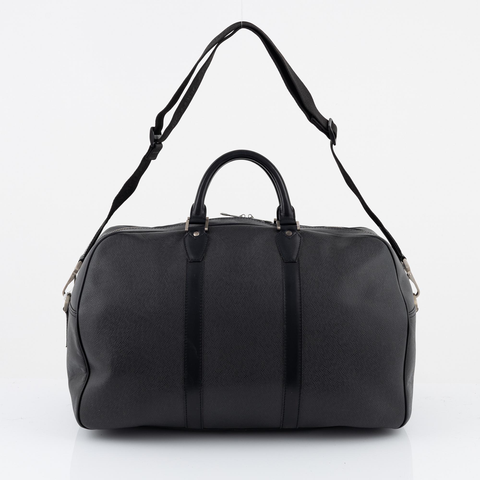 Louis Vuitton, weekendväska, "Taïga Kendall PM", 2001.