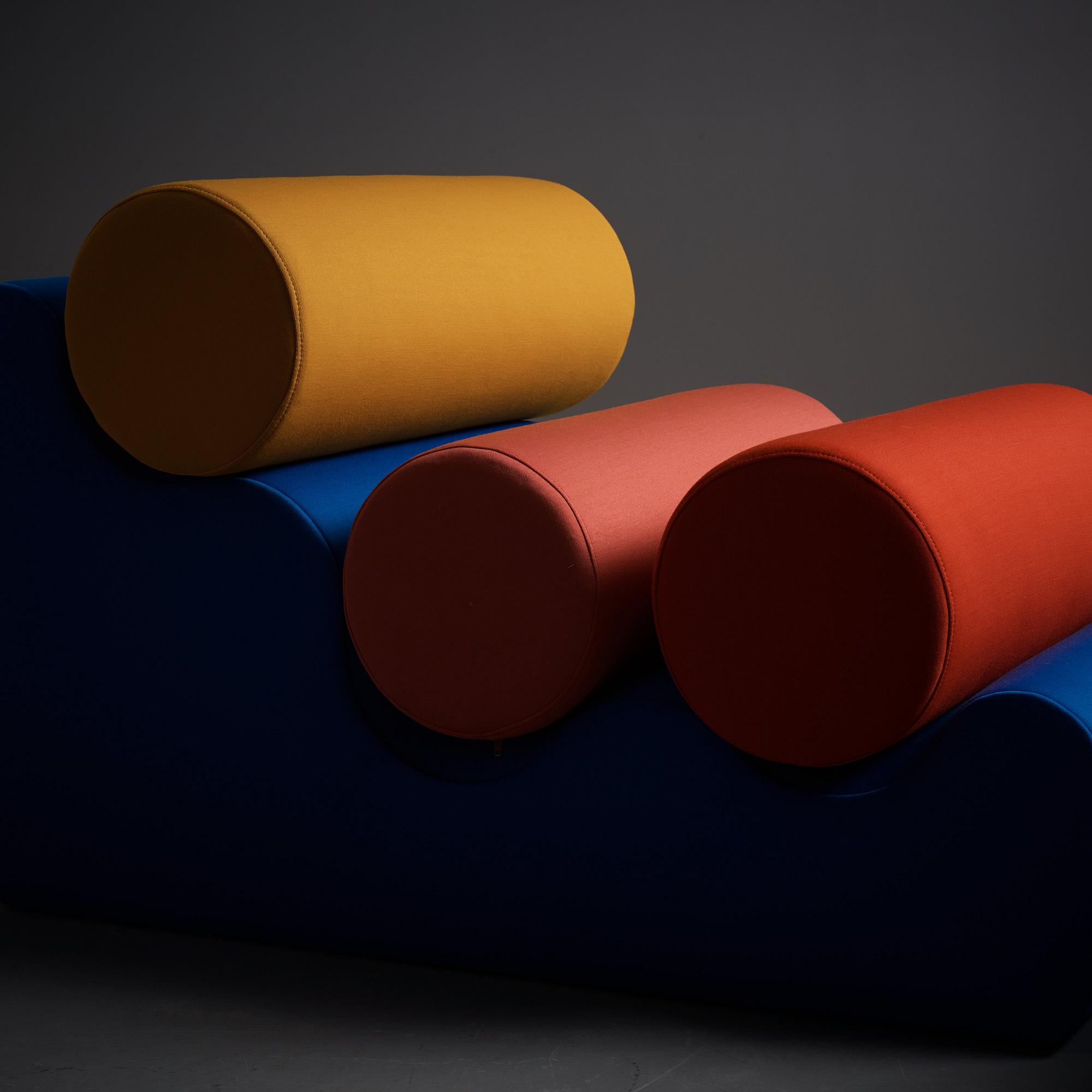 OWL, "La Pepino" fåtölj med fotpall, unikt i samarbete med Arranging Things 2019.