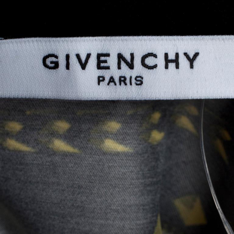 GIVENCHY, sleeveless patterned blouse.