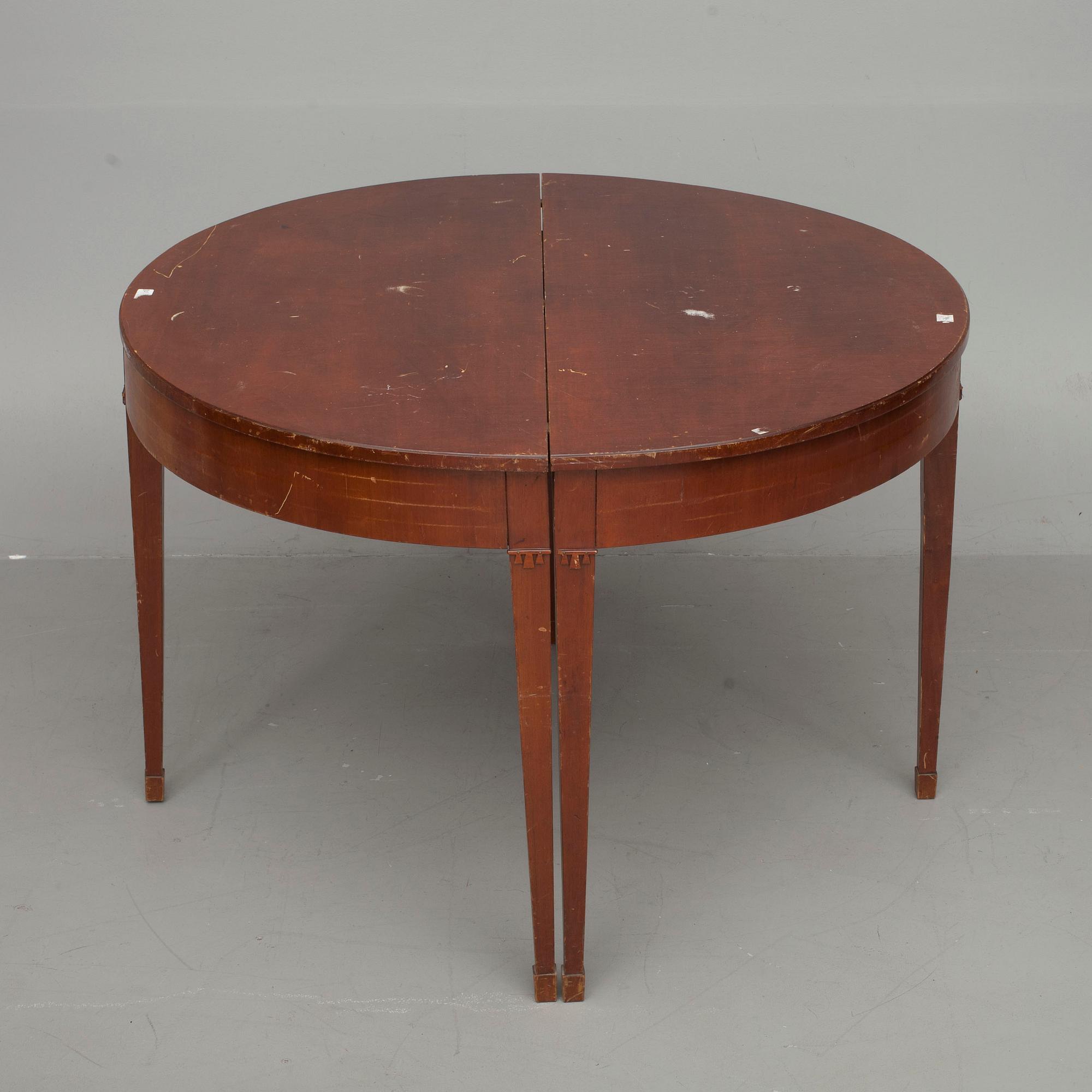 RUOKAPÖYTÄ, kustavilaistyyli, 1900-luvun alku.