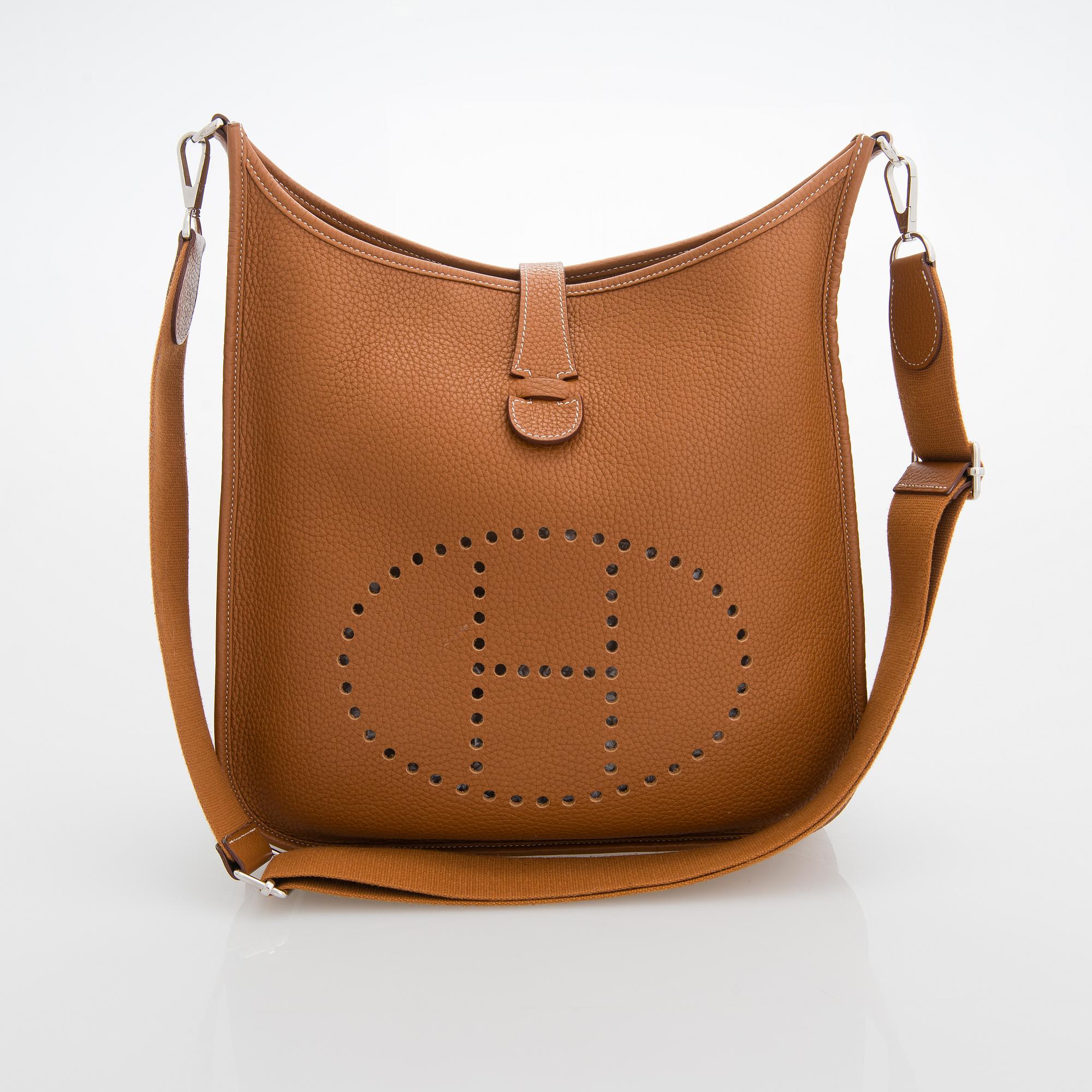 Hermes Evelyne poche III 33 bag. Bukowskis