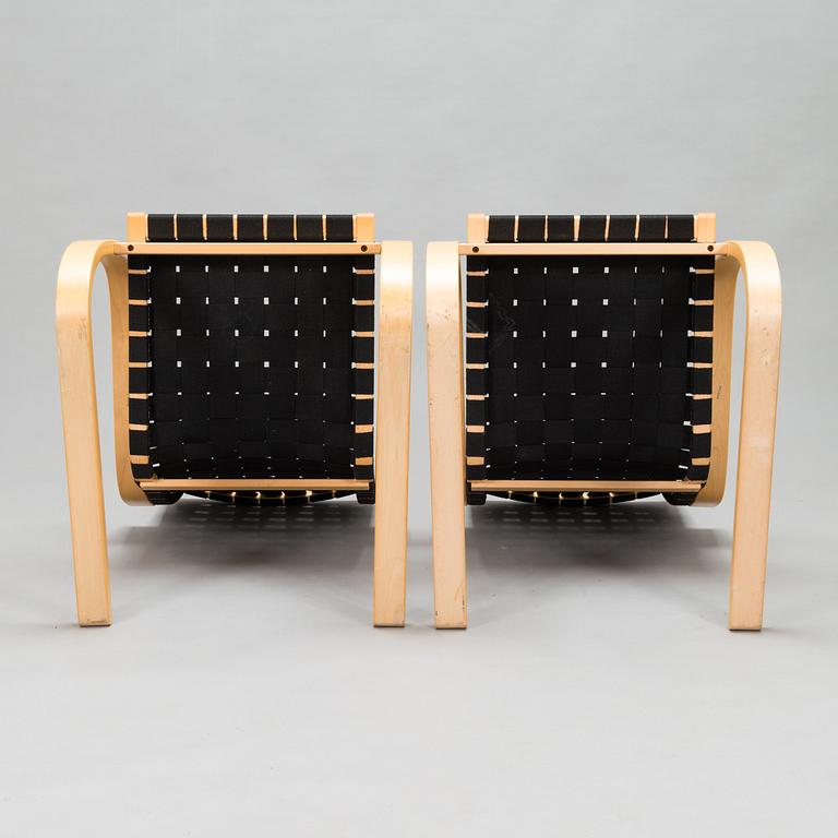 Alvar Aalto,  a pair of late 20th century '406' armchairs for Artek.