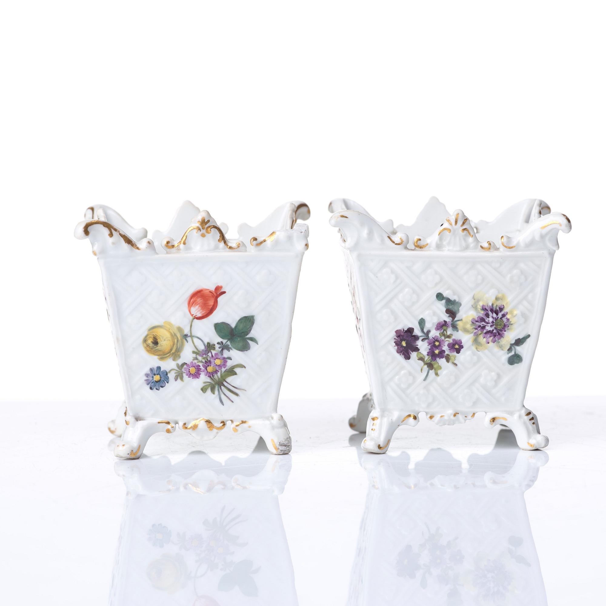 MINIATYRYTTERFODER, porslin. Meissen, 1700-talets mitt.