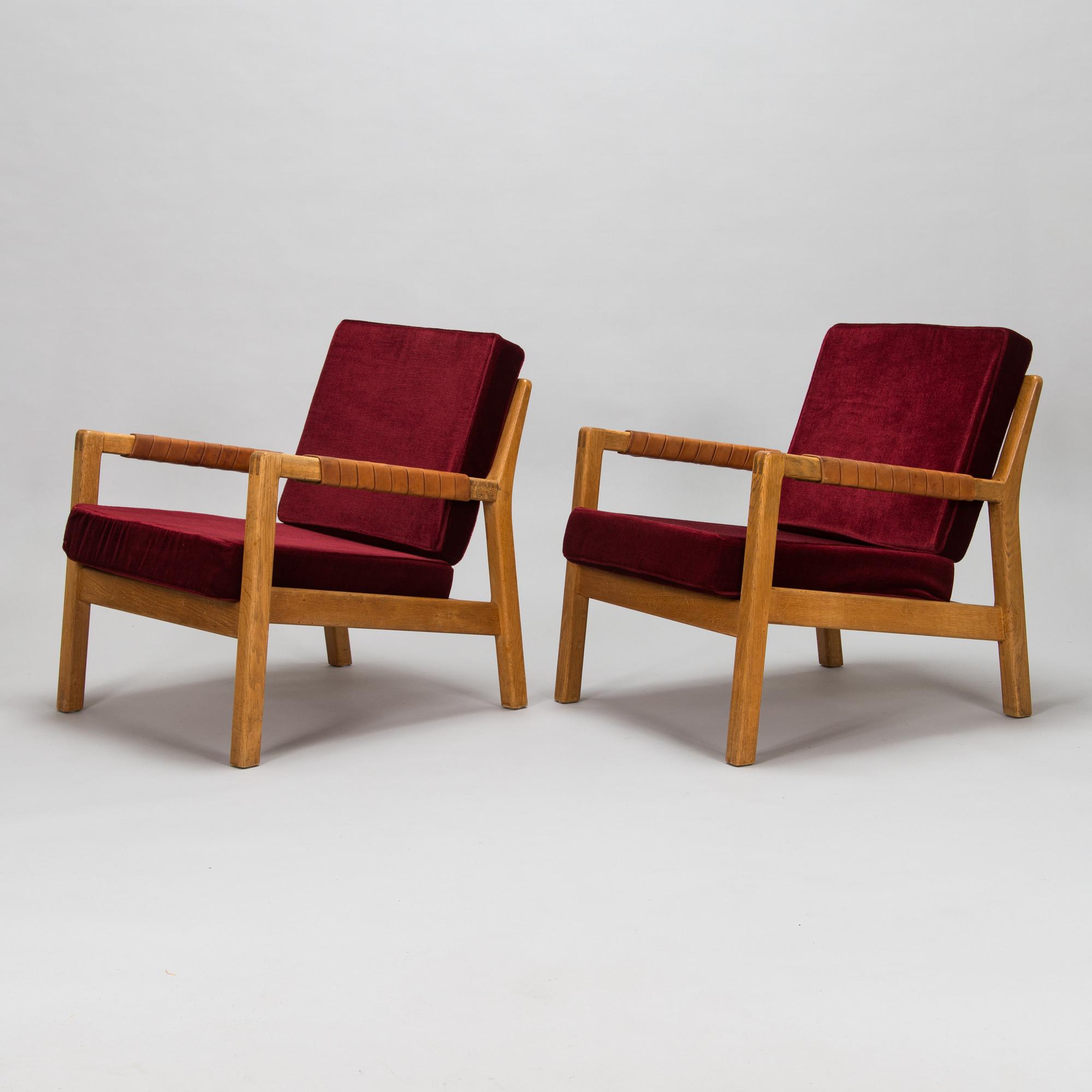 Carl Gustaf Hiort af Ornäs, fåtöljer ett par, "Rialto", Puunveisto Oy - Träsnideri Ab, 1950-talets slut.