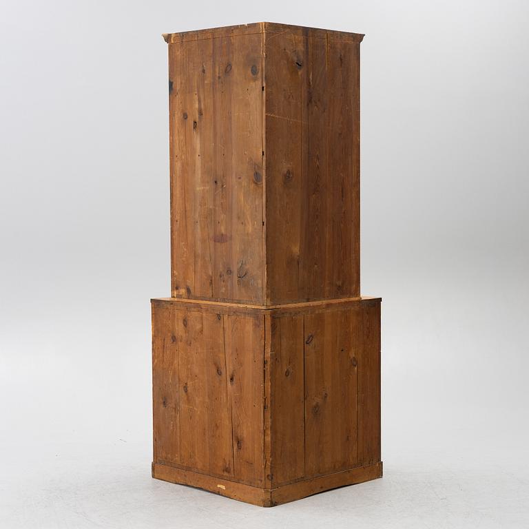 Hörnskåp, 1800-tal.