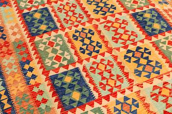 A carpet, Kilim, ca 306 x 201 cm.