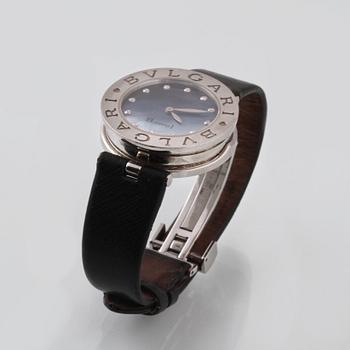 ARMBANDSUR, dam, Bulgari, "B. zero 1".