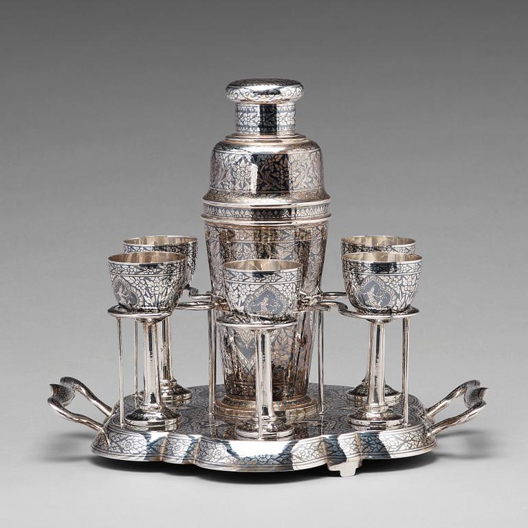 COCKTAILSET, åtta delar, silver. Thailand.