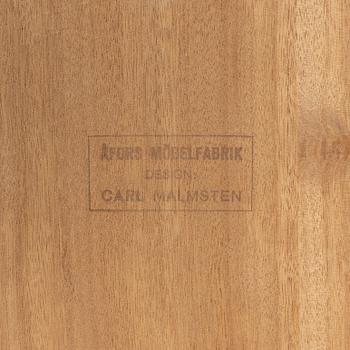 Carl Malmsten, hörnvitrinskåp, "Herrgården", Åfors möbelfabrik, 1900-talets andra hälft.