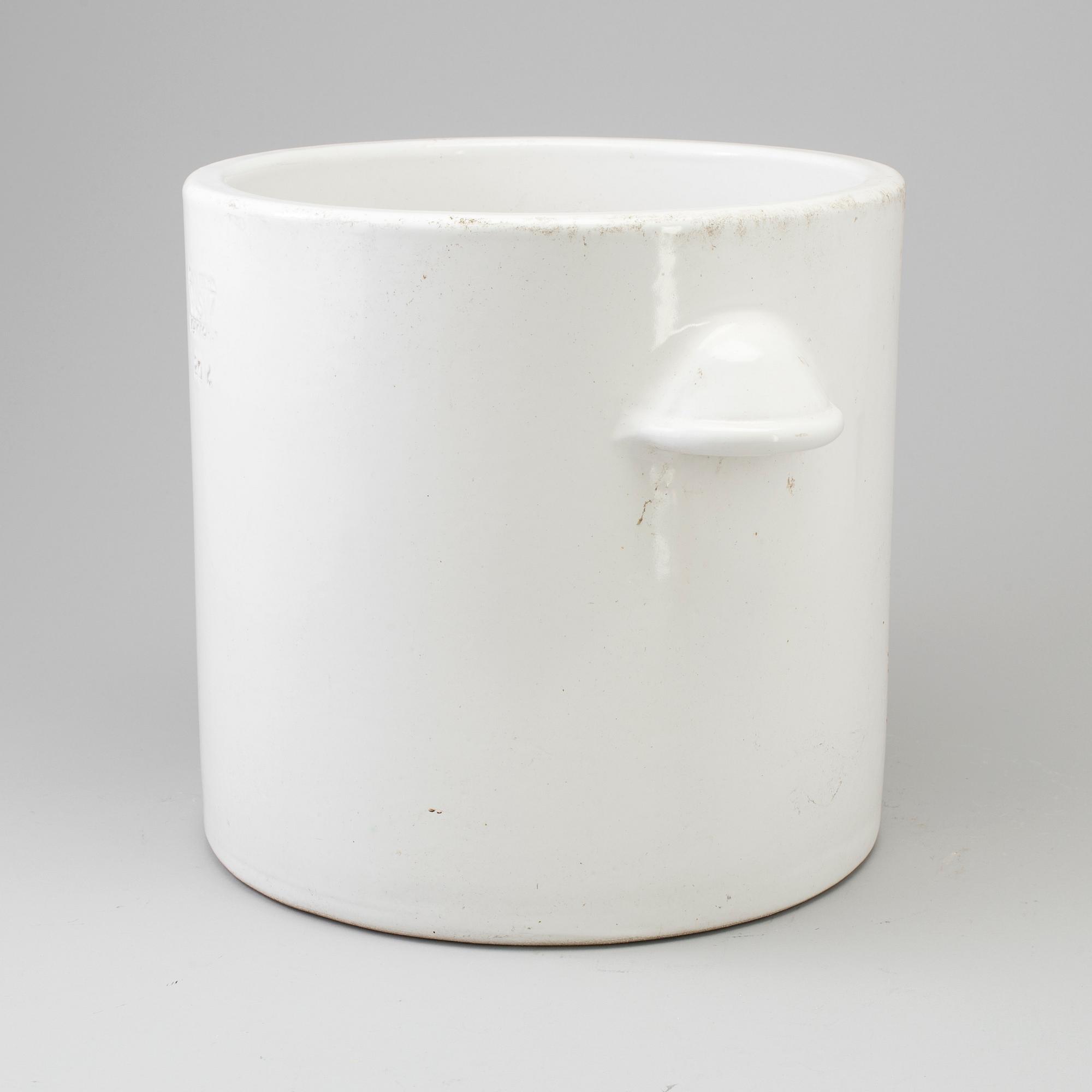 a stoneware flowerpot, Euskirchen Germany in the second half of the 20th century.