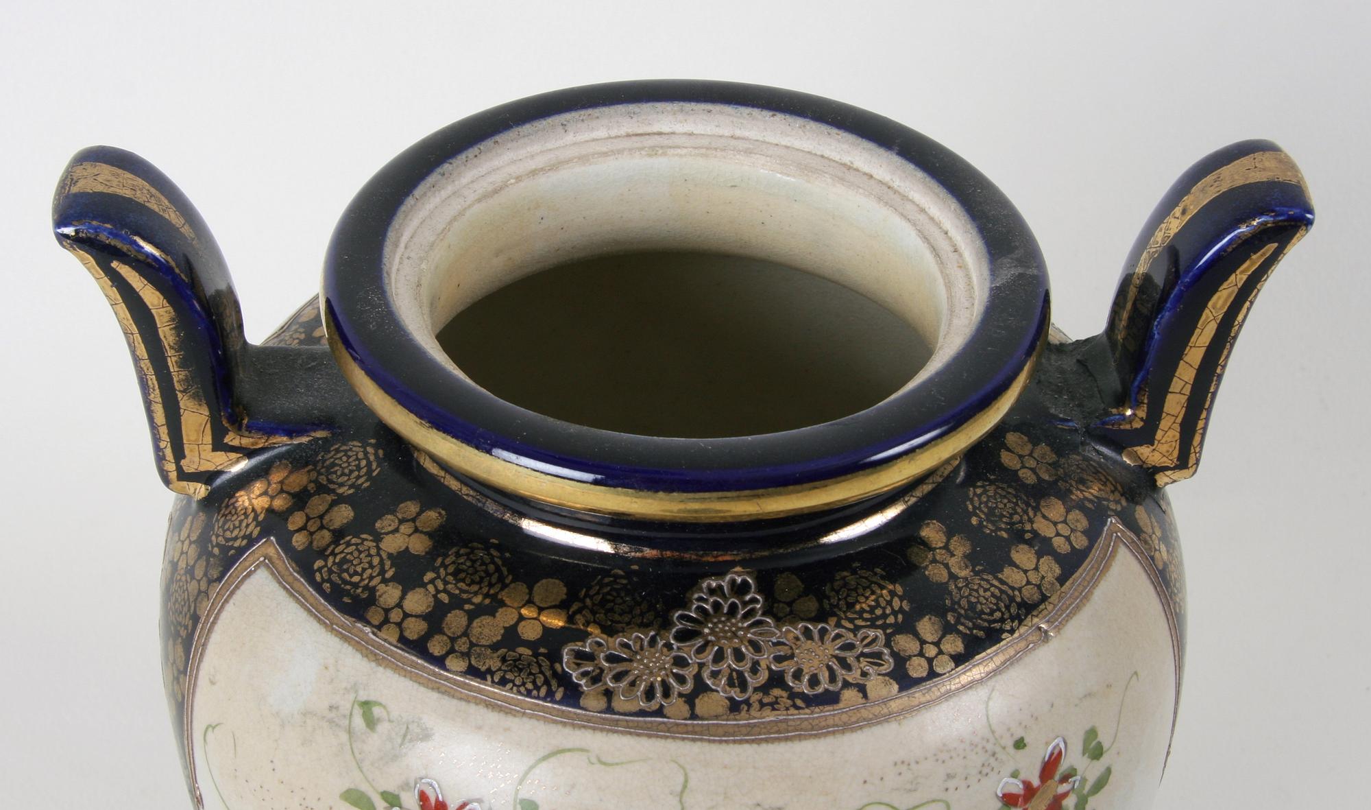 RÖKELSEKAR, porslin, Japan.