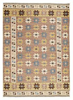 Märta Måås-Fjetterström, A CARPET, "Kryptans matta" ("Sipporna"), flat weave, ca 252,5 x 178,5 cm, signed AB MMF.