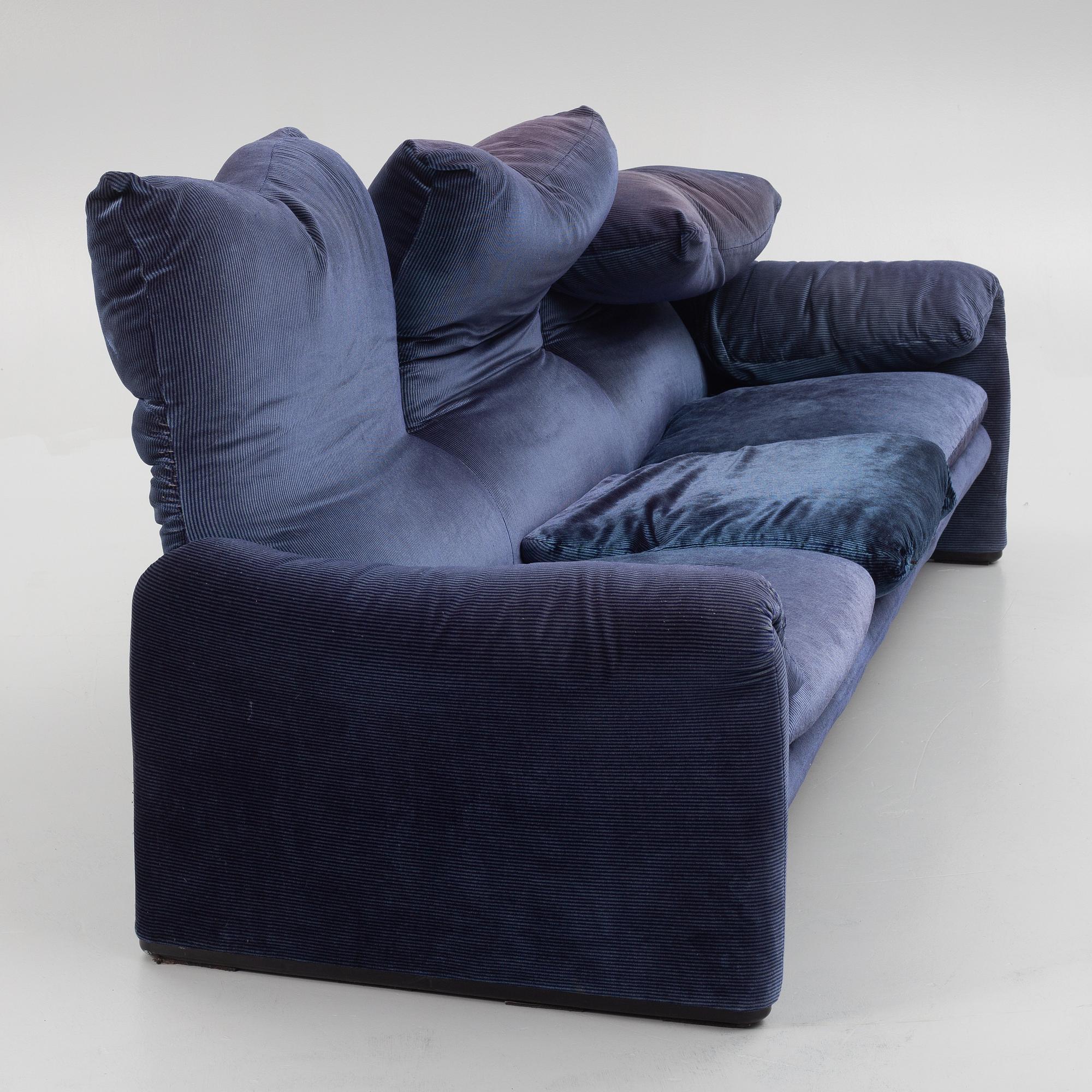 Vico Magistretti, a 'Maralunga' sofa, Cassina, Italay.