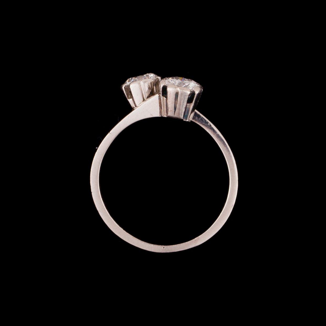 RING.