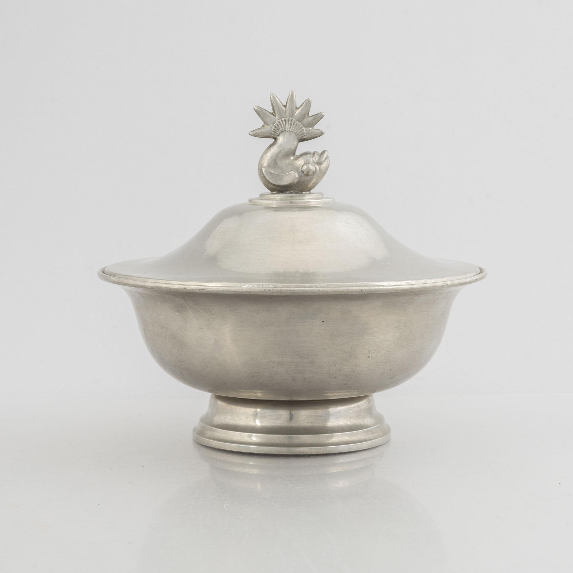 Nils Fougstedt, a pewter bowl with cover, Herman Bergman AB, Stockholm 1929.