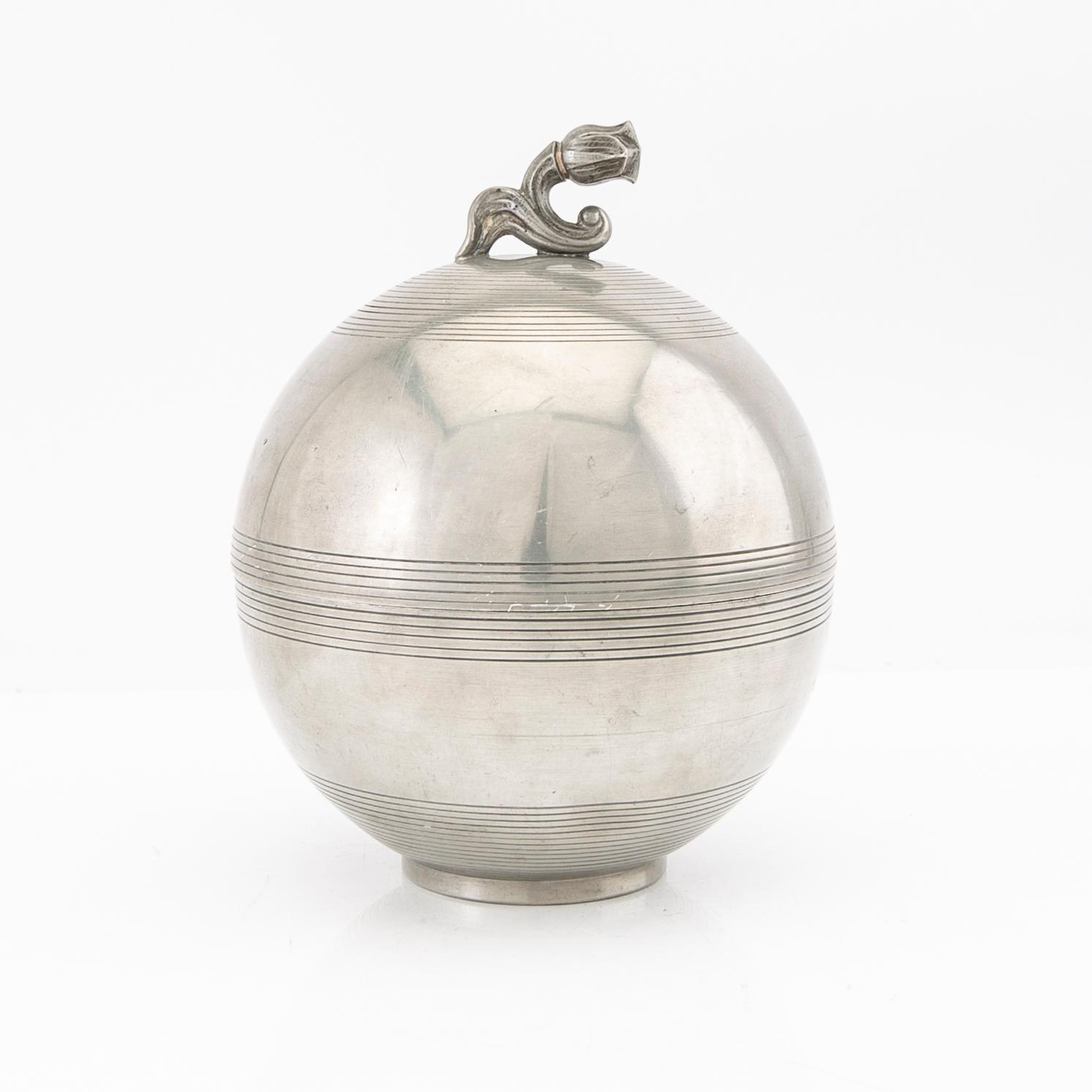 Sylvia Stave, lockskål CG Hallberg tenn 1930-tal.