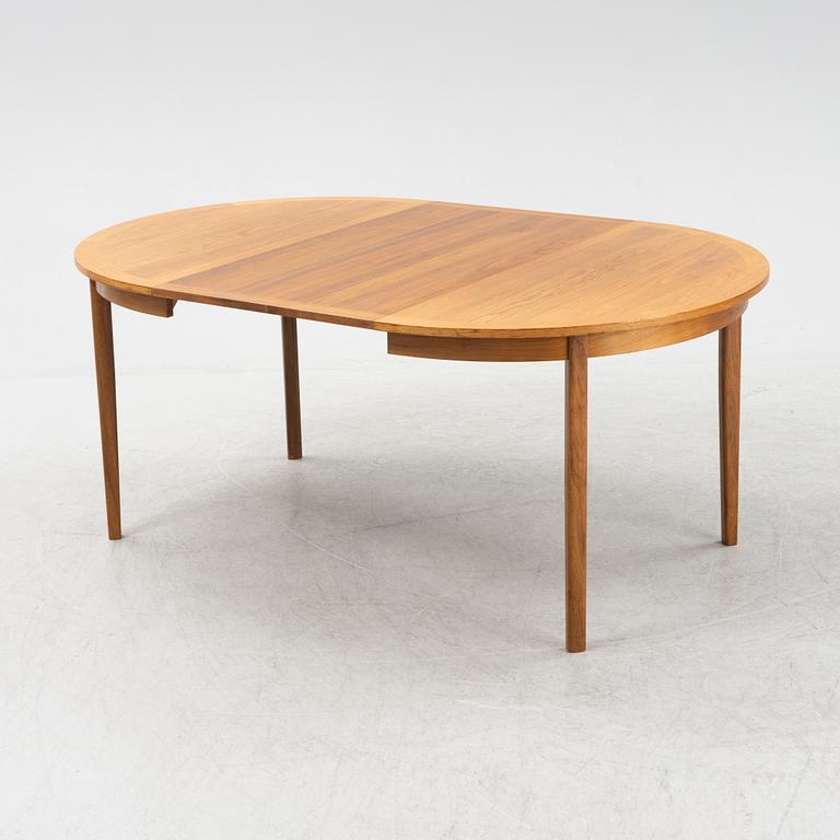 Nils Jonsson, a walnut-veneered dining table from Troeds, 1960's.